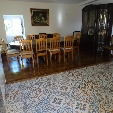 Aroucanatur Villa Arouca
